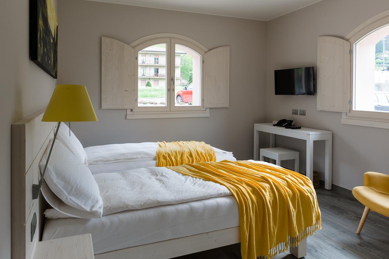 Bianco Hotel Primaluna Стая снимка