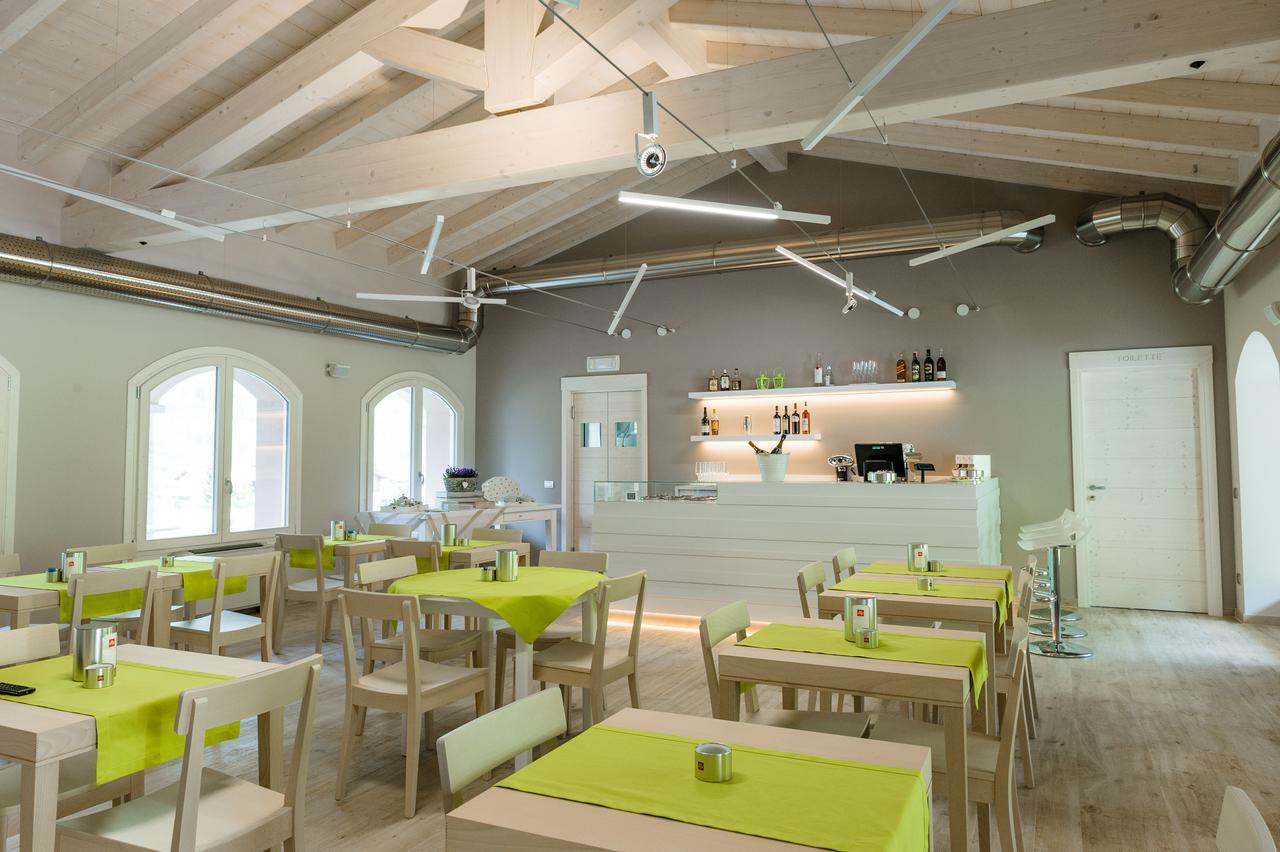 Bianco Hotel Primaluna Екстериор снимка