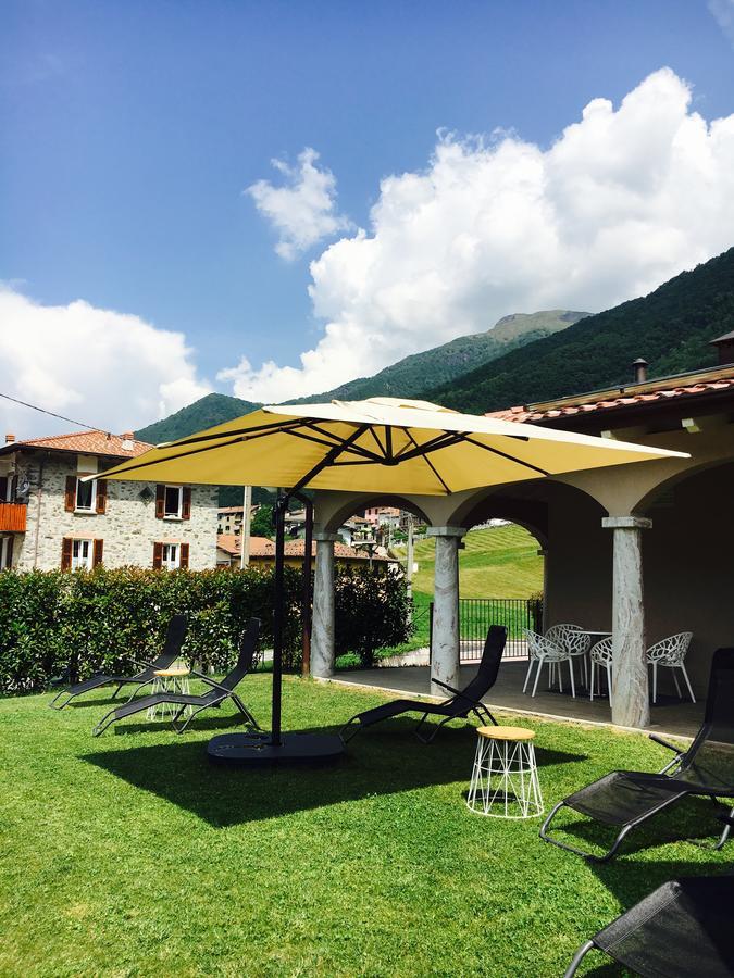 Bianco Hotel Primaluna Екстериор снимка