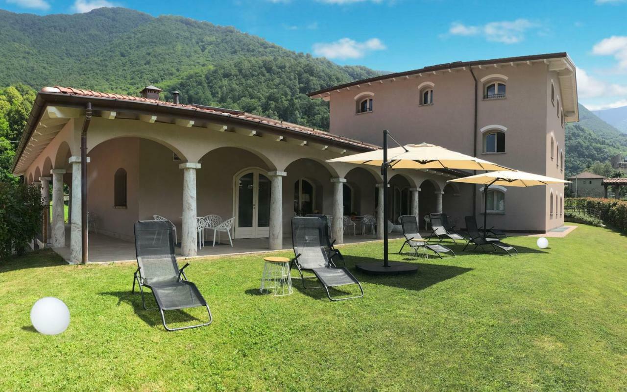 Bianco Hotel Primaluna Екстериор снимка